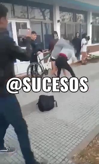 Captura web_4-5-2022_91433_www.facebook.com