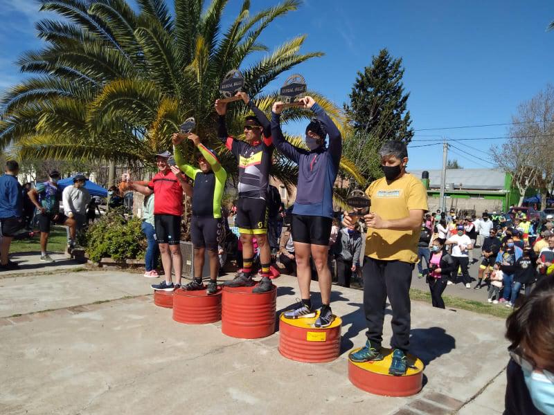 241566094_466102261045841_1394270928743353934_n