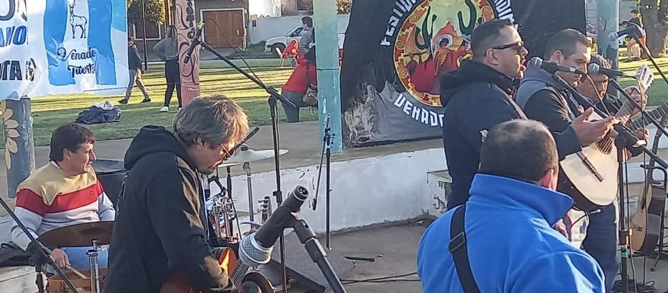 241311405_1023401775085849_7869296144904311436_n1