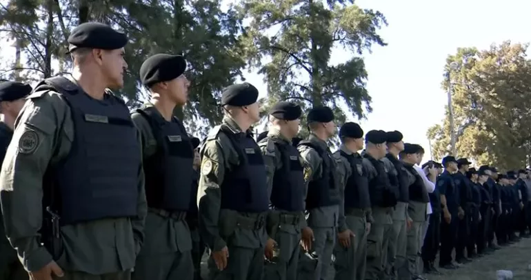 Captura web_8-3-2023_123944_www.youtube.com