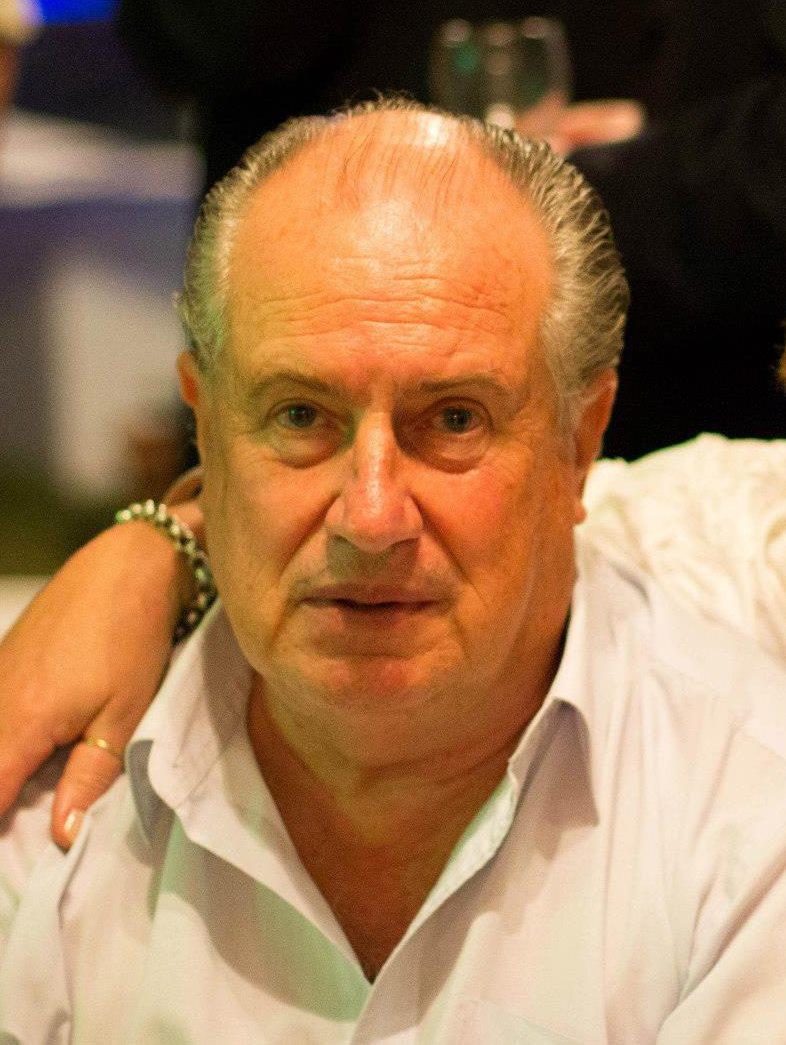 1064879_1374886576124787_350146597_o