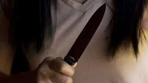 mujer cuchillo