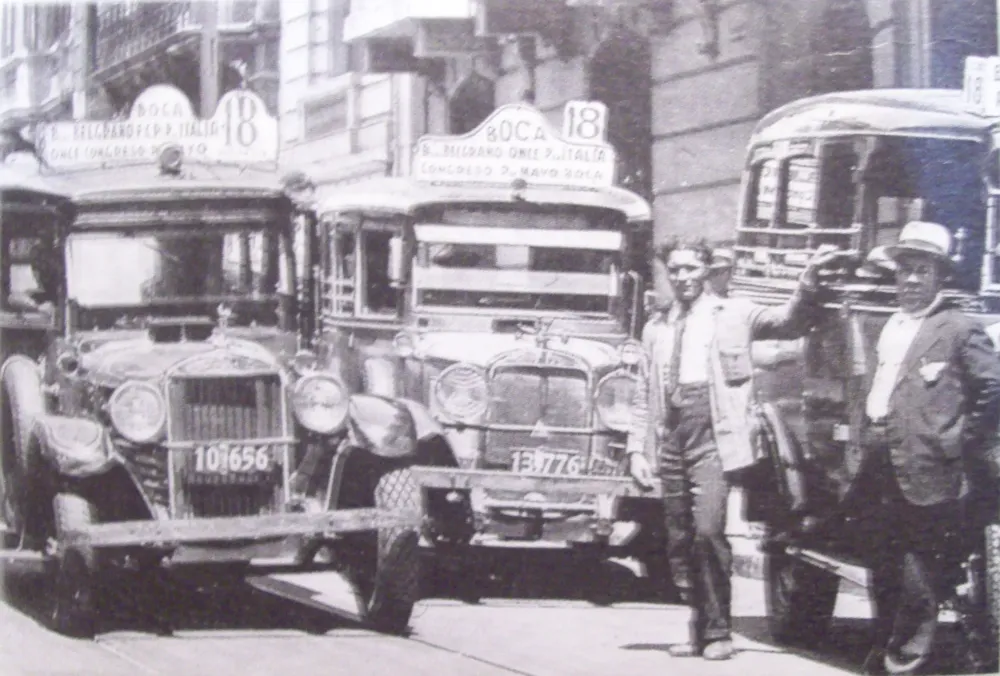 Primeros_colectivos_en_Buenos_Aires
