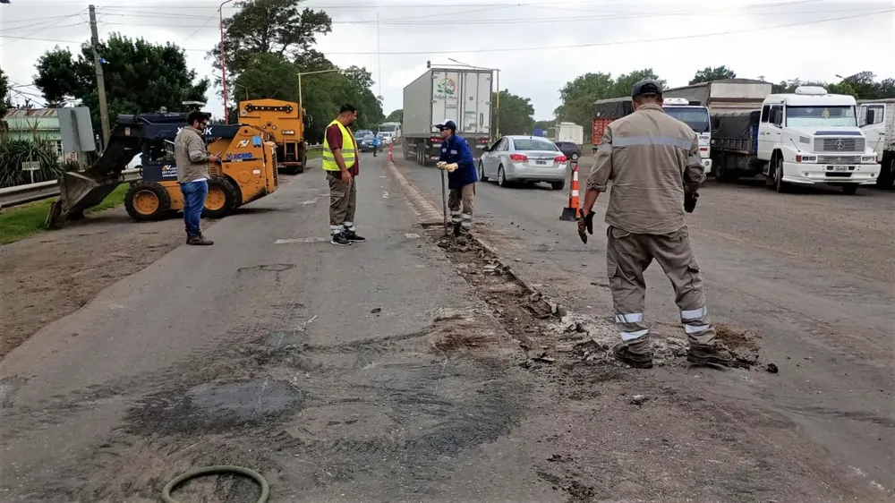 RN 33 - VIALIDAD NACIONAL MEJORA LA TRAVESIA URBANA DE RN 33 EN MURPHY -...