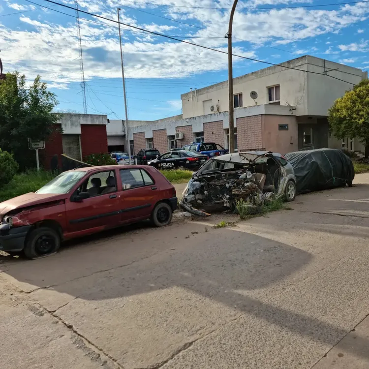 417699085_944260940547082_3189245935803128888_n