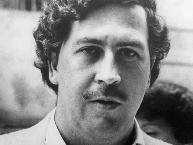 medellin-se-aleja-sombra-pablo-escobar-791232-221520