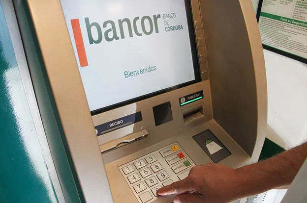 cajero-1 córdoba
