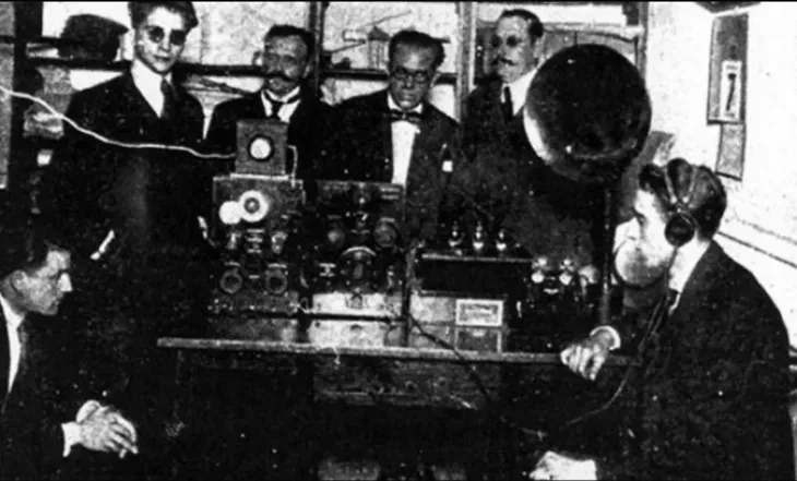 radio