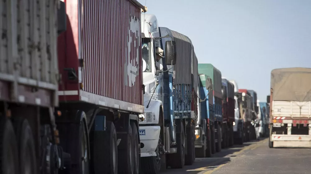 Camioneros_04_FULL-e1592322298710