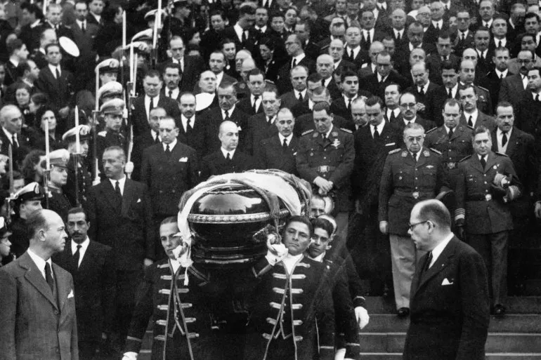 Muere Juan Domingo Perón
