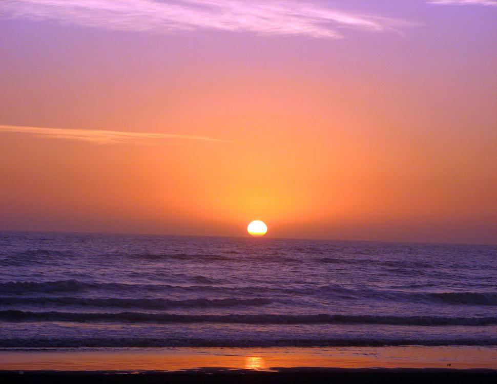 amanecer-en-la-playa-e1a1d6ca-d6c7-4d1c-ab38-0929f286b0fe