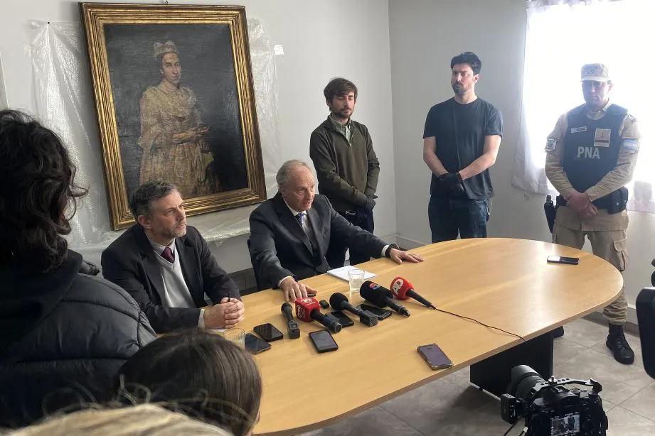 adler-cuadro-conferencia