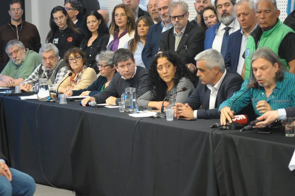 10000895463018038476388448691